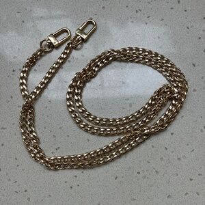 Gold tone hand bag chain from Quince